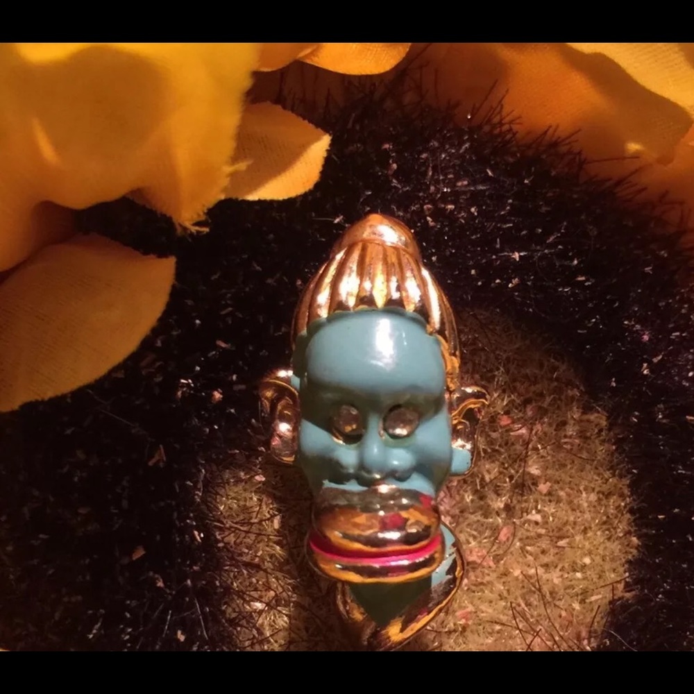 TRIBAL PIN TEAL FACED WITH A LIP PLATE RED LIPS White Crystal /Diamond like Eyes - Picture 6 of 8